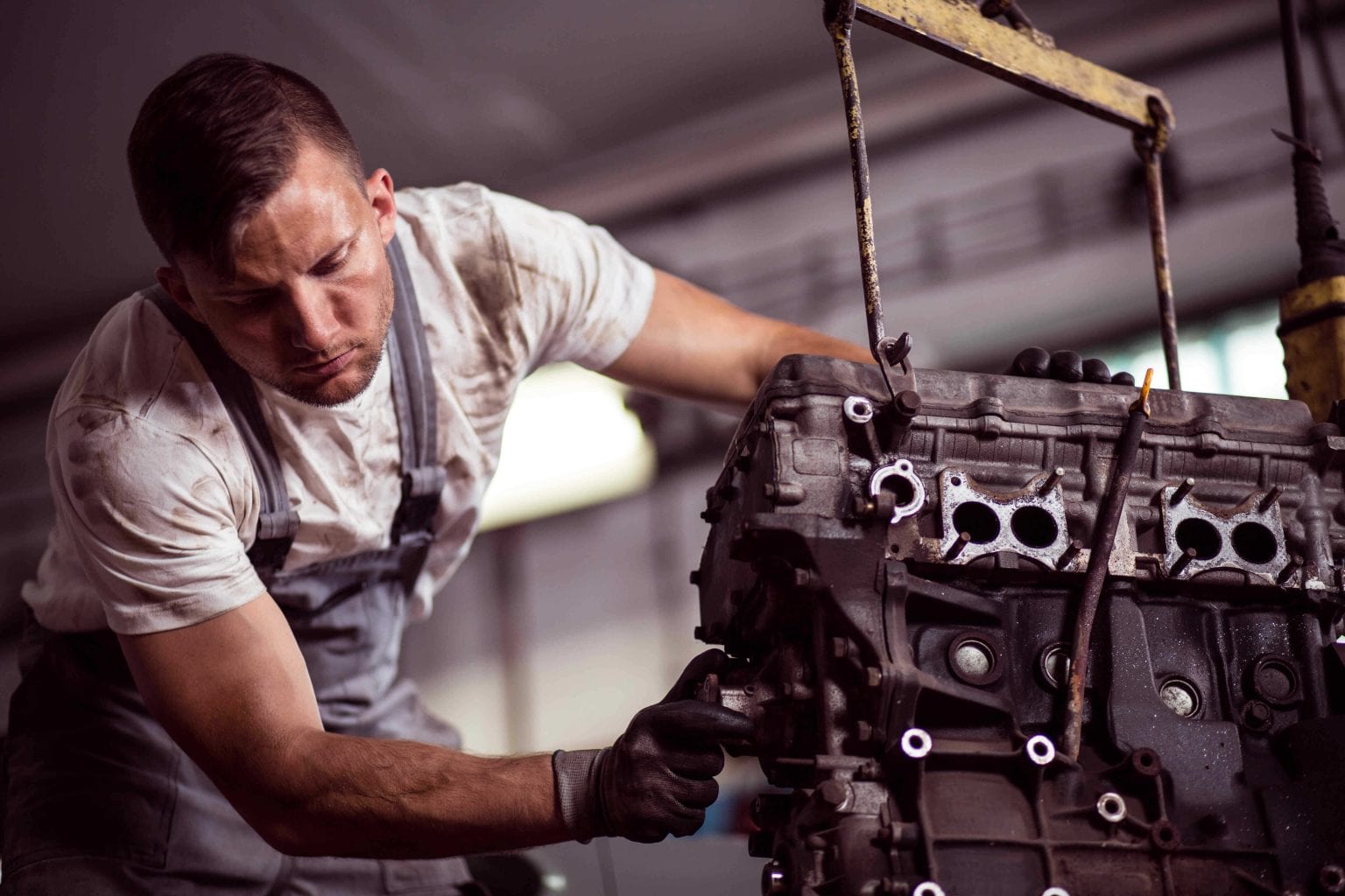 Motor CHJA für AUDI A6, A8, Q5 kaufen & Motorinstandsetzung