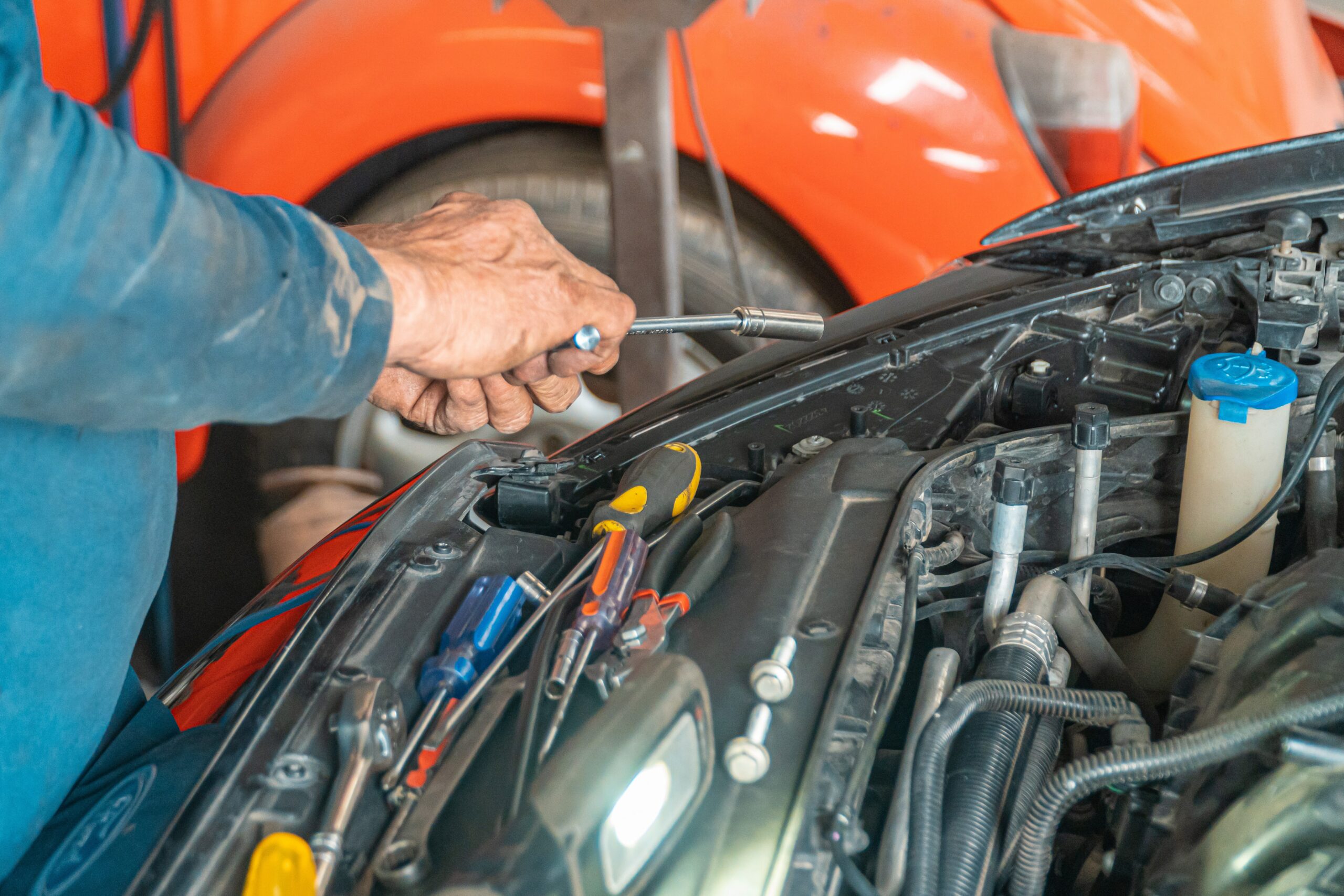 Motor Reparatur